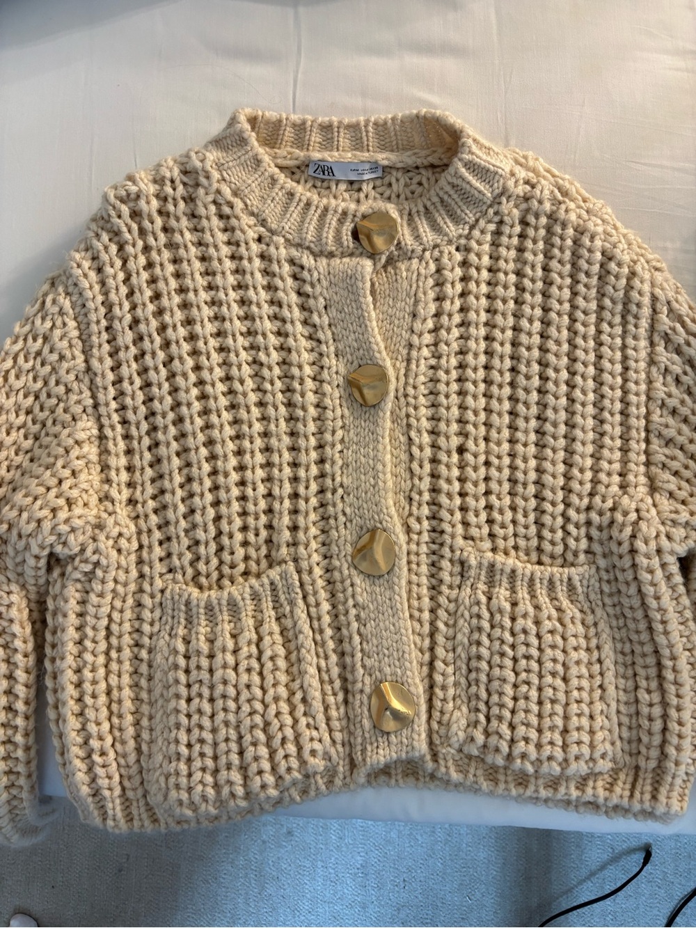 Zara Neutral Cream Chunky Knit Button-Front Cardigan